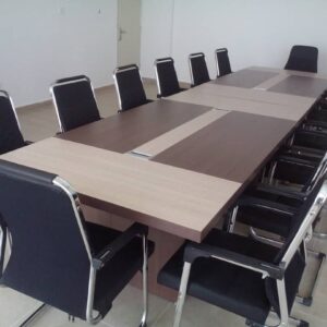 14 people conference table